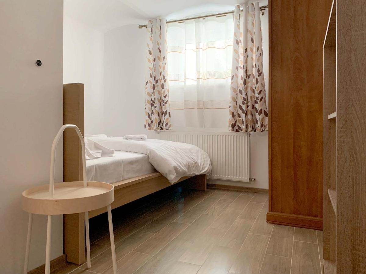 Casa Carol Apartment Brasov Bagian luar foto